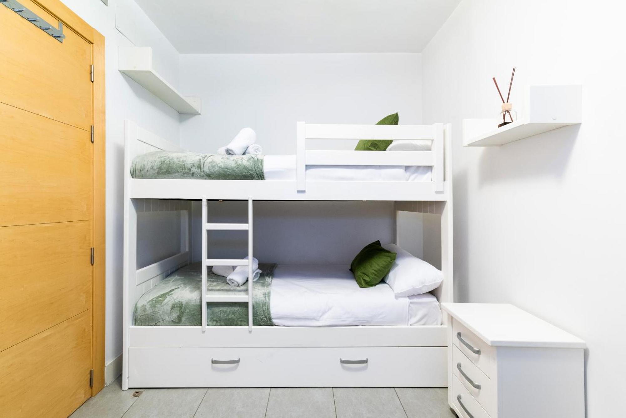 Tuguest Avenida De La Investigacion - Free Parking Apartment Granada Ngoại thất bức ảnh